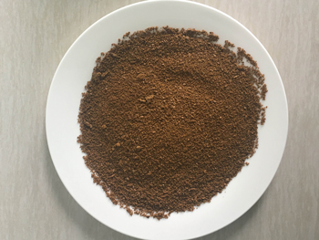 1578034544241220.jpg 褐色聚合氯化鋁.jpg